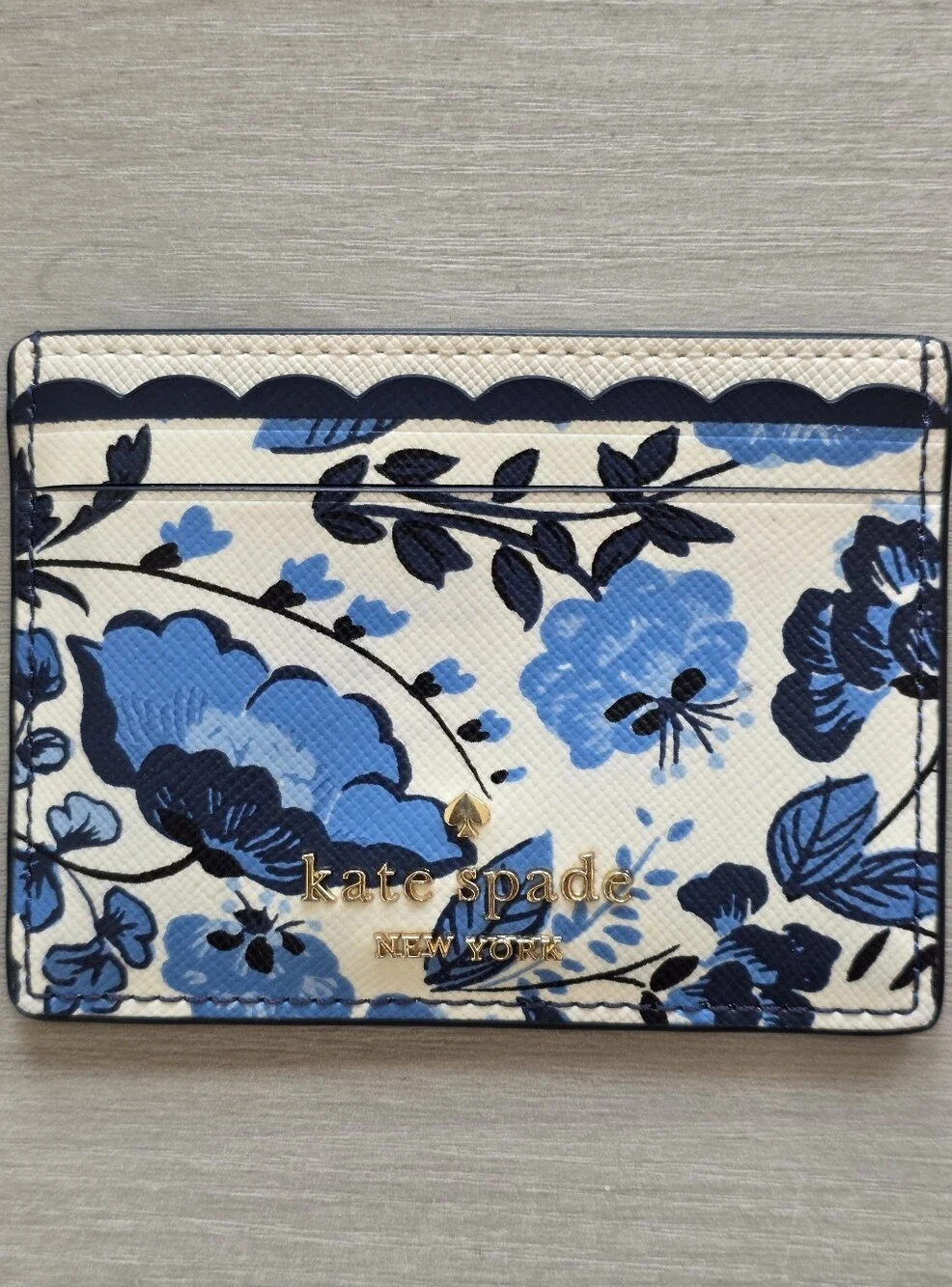 Kate Spade Madison Vase Floral Small Slim Card Holder - Blue/White Scallop Trim